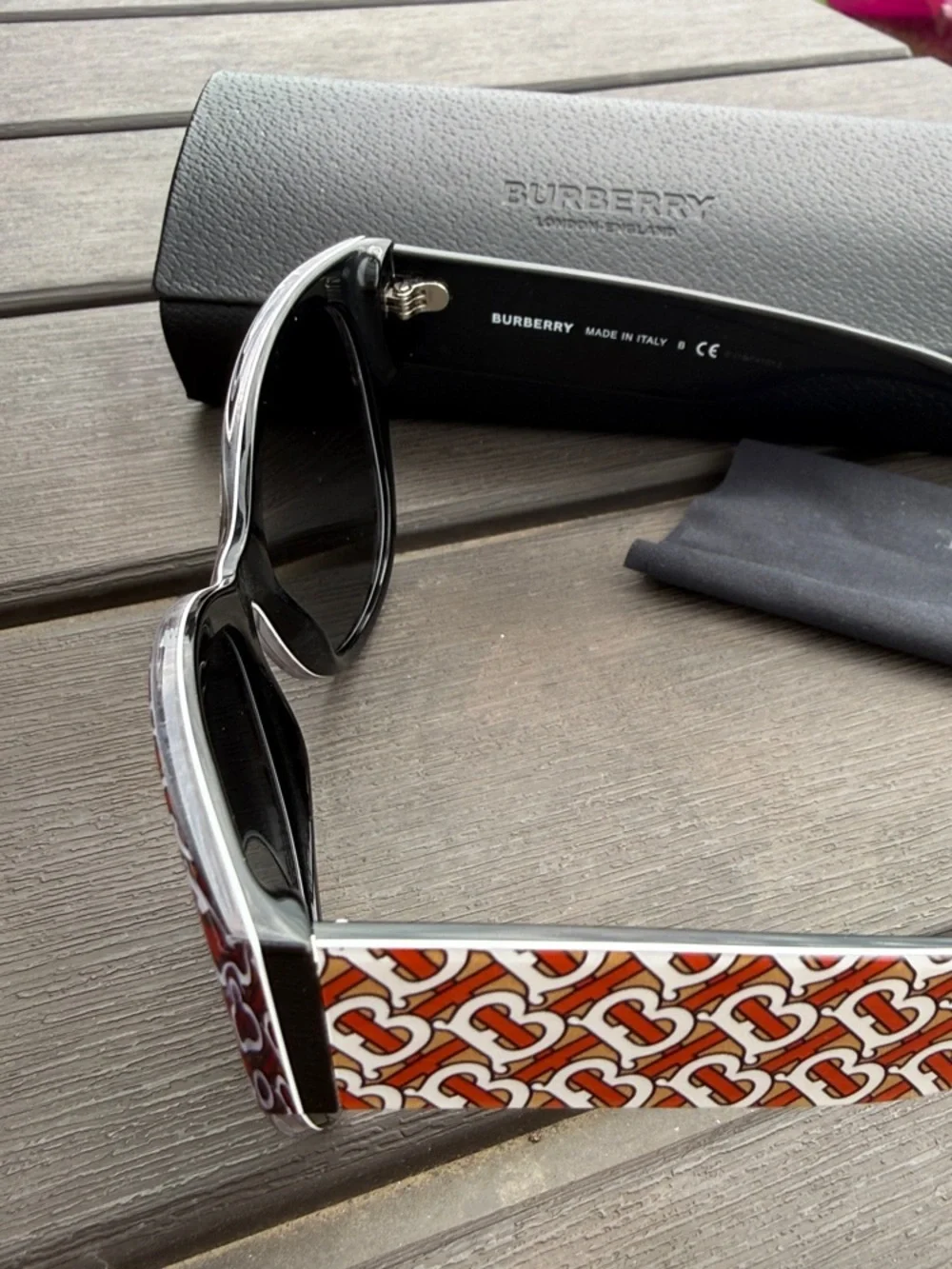 Burberry Red & White Pattern Cat Eye Sunglasses with Dark Lenses